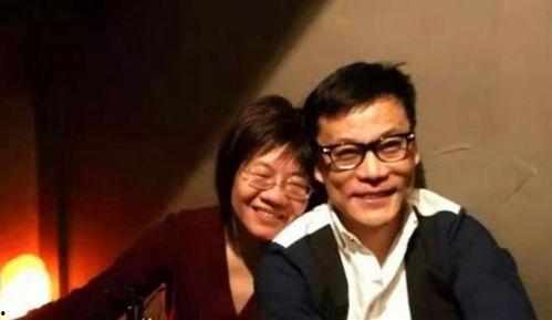 李国庆和俞渝吃瓜新闻视频,揭秘夫妻关系背后的真相