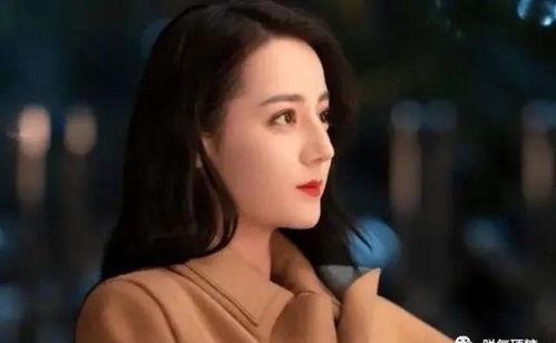 美女吃瓜不吐籽视频,美女吃瓜不吐籽，网友直呼“太真实”